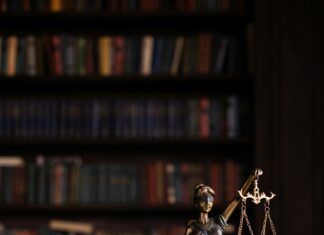 What Factors Does a Judge Consider in Alimony Cases? Discover Now!