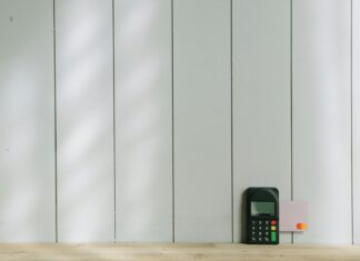 What to Do If Your Bank Account Is Frozen: Essential Steps Revealed