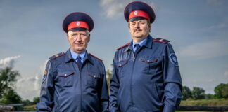 Amperes Law: Unlocking The Secrets of Magnetic Fields Today