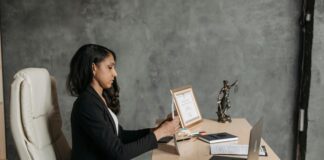 Commonwealth Law Reports: Unlocking Legal Insights For You