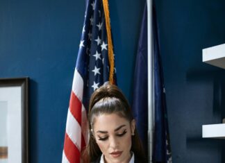 Scarlet Law: Unlocking Secrets to Success and Empowerment