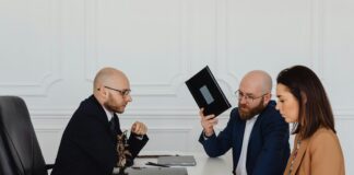 Shoestring Law: Unlocking Secrets to Affordable Legal Solutions