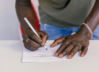 Law Abiding Citizen Cast: Uncover The Stars Behind The Thrills