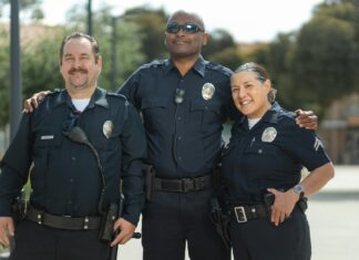 Police Departments Vary on Requiring Badge Number Displays