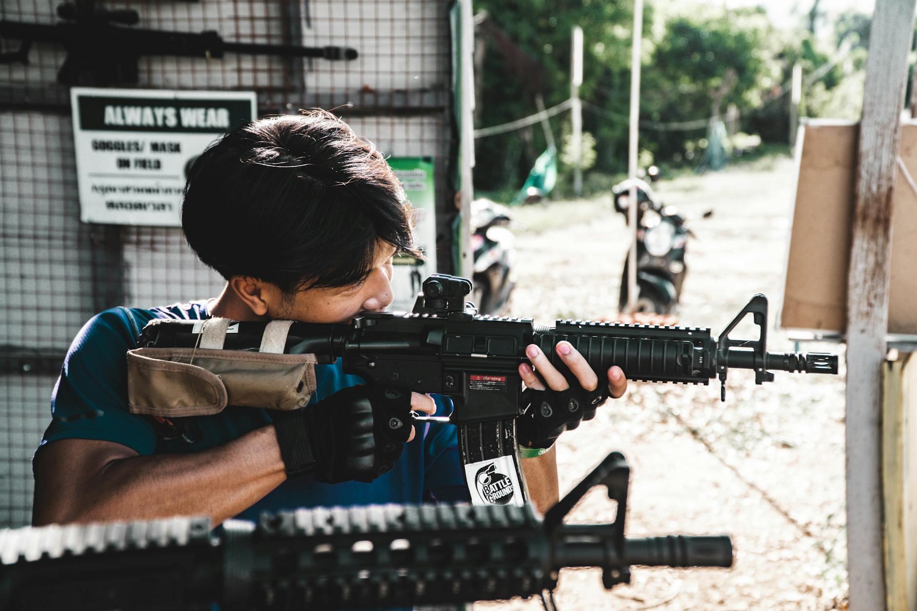 Traffickers' tactics and targets