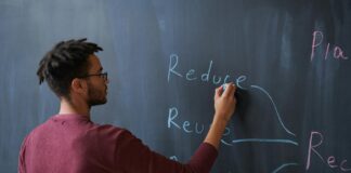 Bodycam Use Drops Police Complaints by 36 Percent in Major City Trials