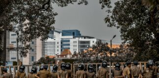 Security Guards to Receive Police Powers at 200 Key Sites Across the Country