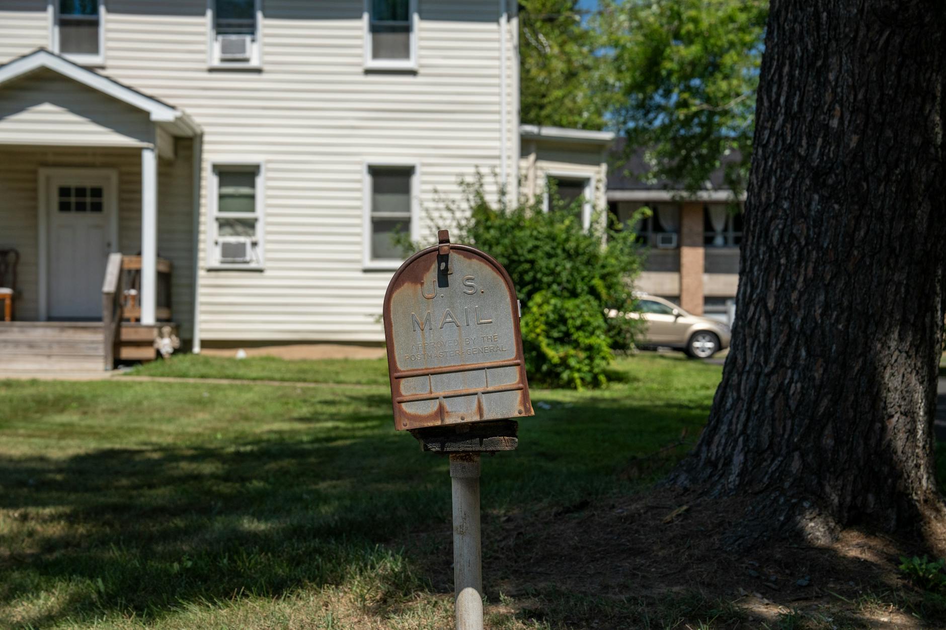 Common Mail Theft Tactics Used by Thieves in the UK
