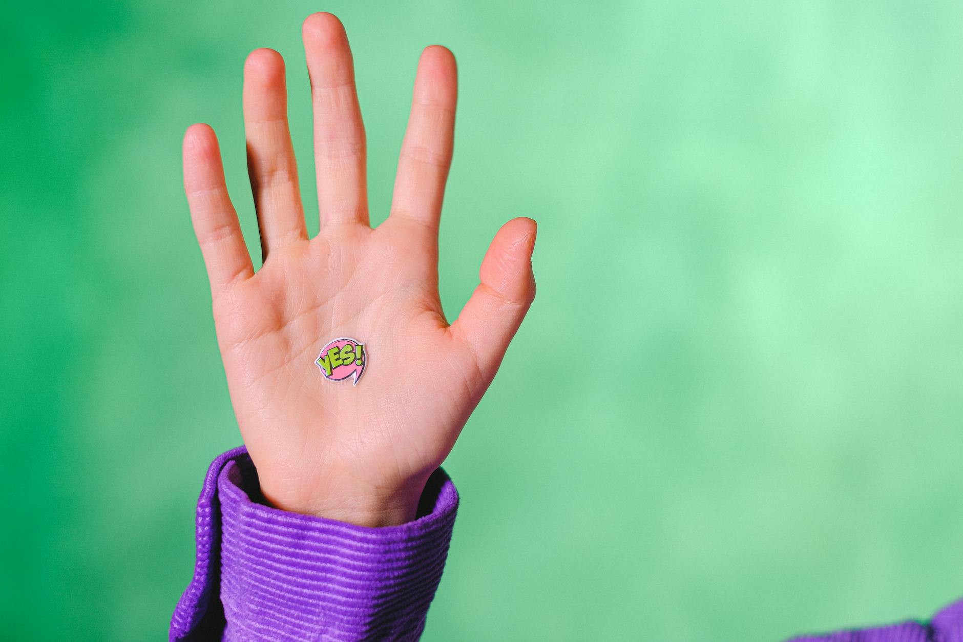 How Car Stickering Raises Concerns Over Advertising