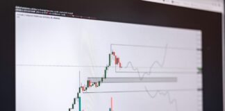 Online Dating Apps Linked to 35% Spike in Local Burglary Rates