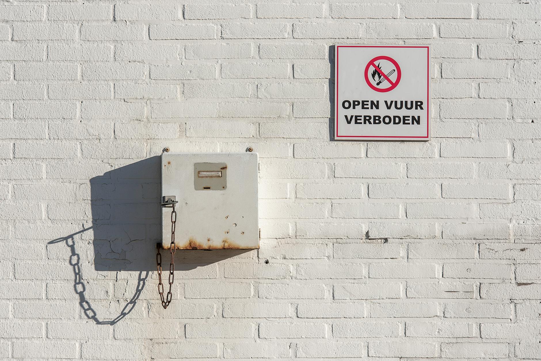 Physical Barriers and Signs: A Combination of Deterrence