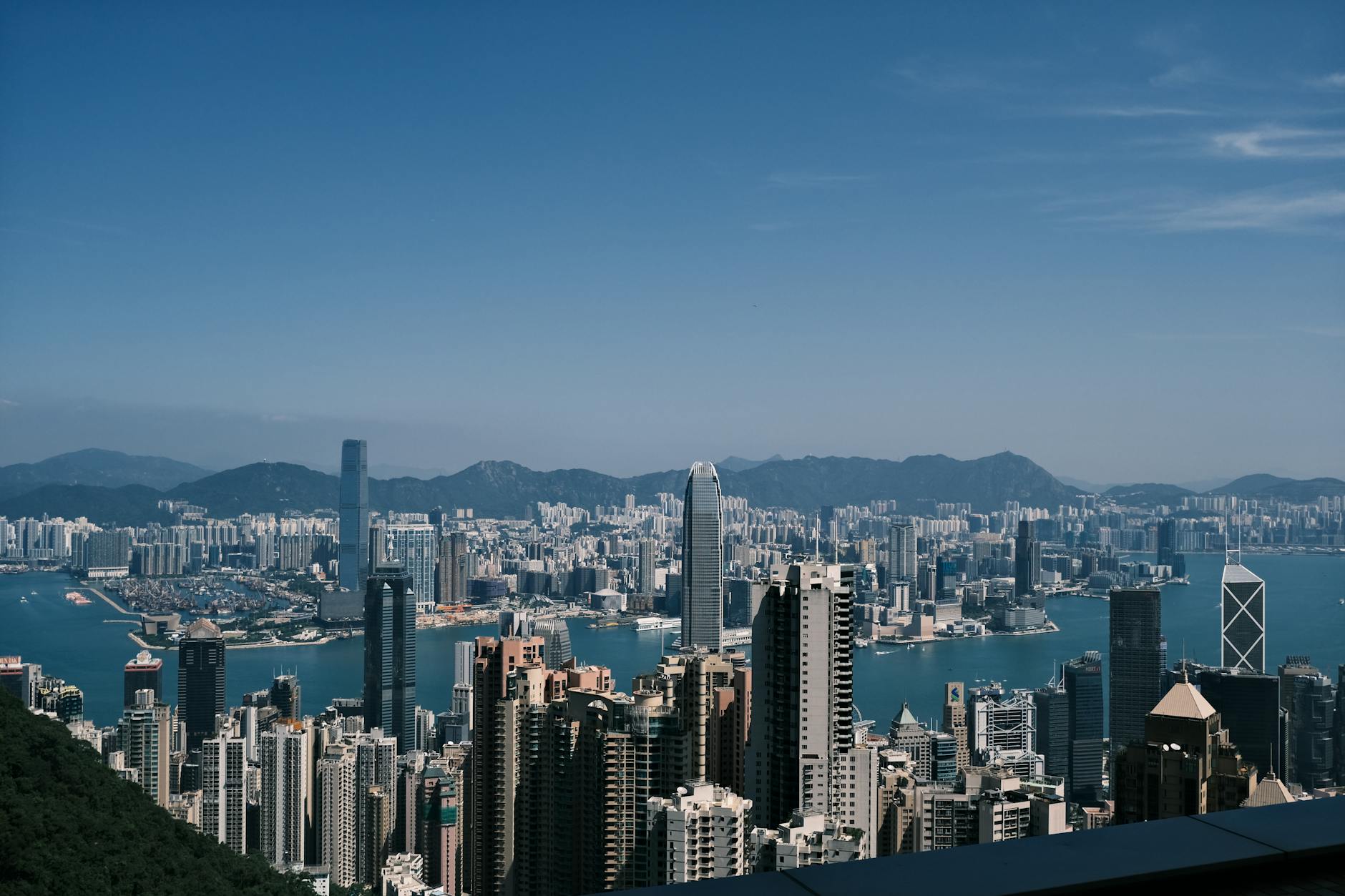Rise of Crime in Urban Centers Affects Tourist Populations