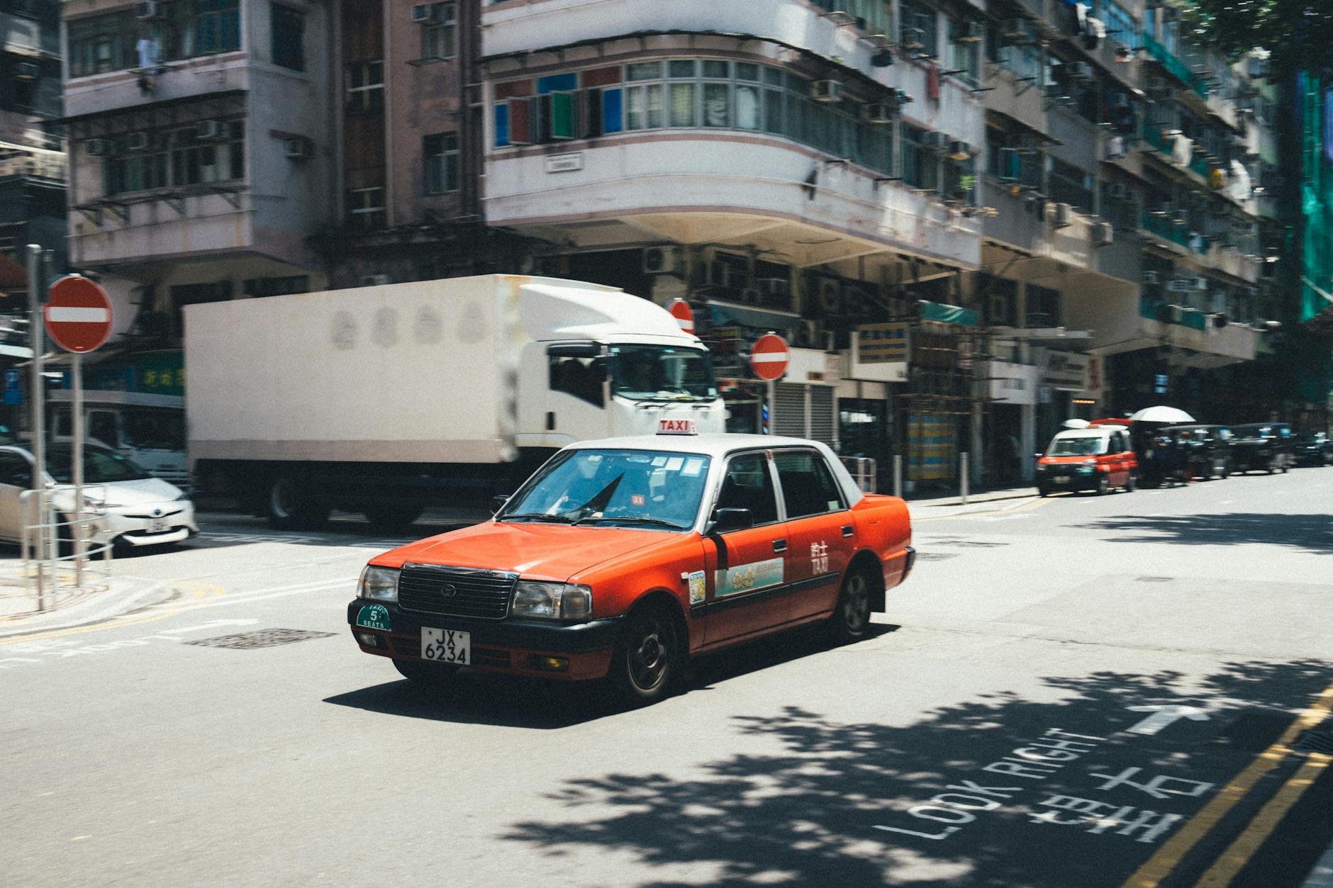 Safety Comparisons: Rideshares Outpace Traditional Taxis
