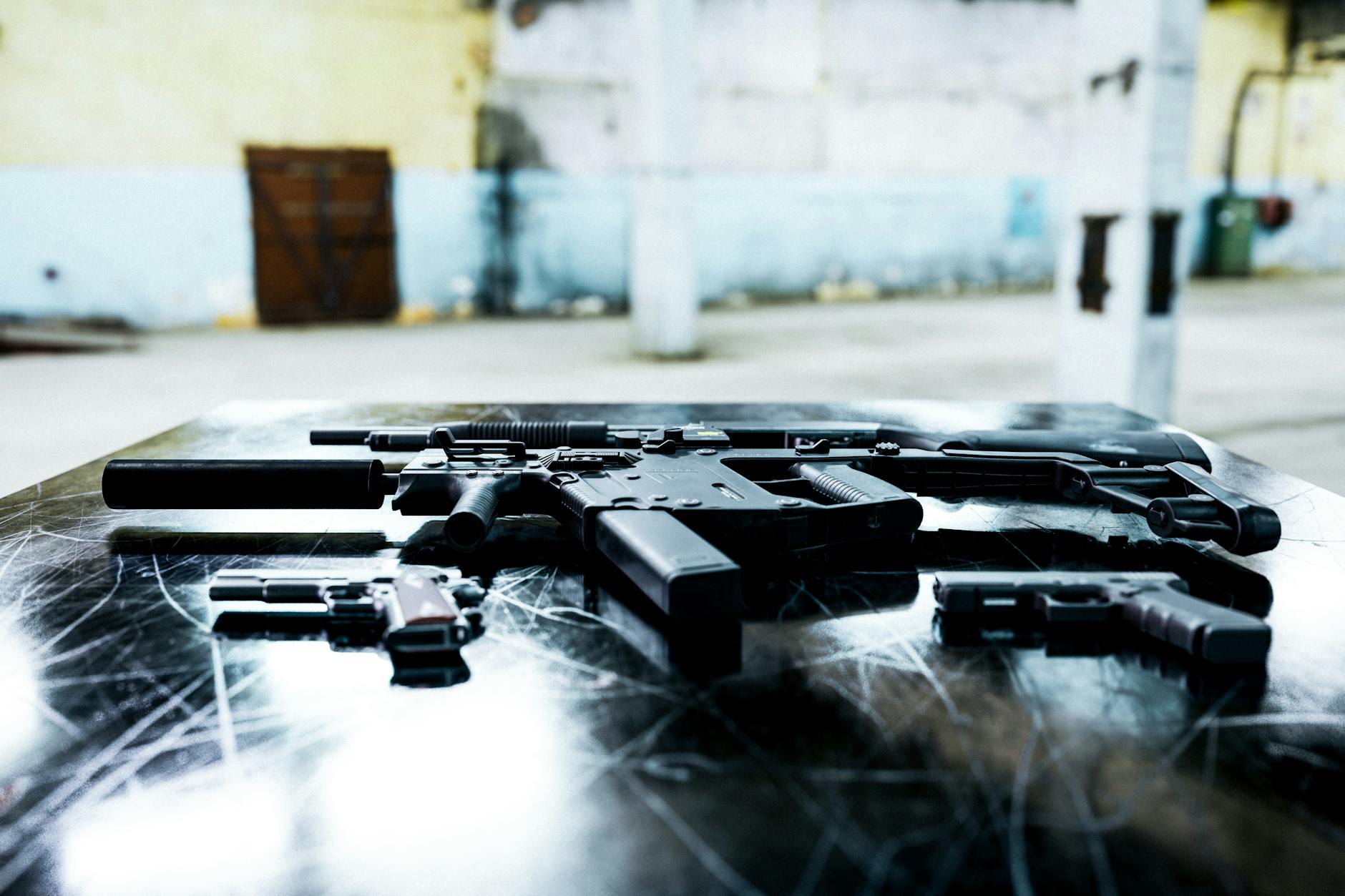 Visible Firearms Scare Off 75% of Potential Burglars