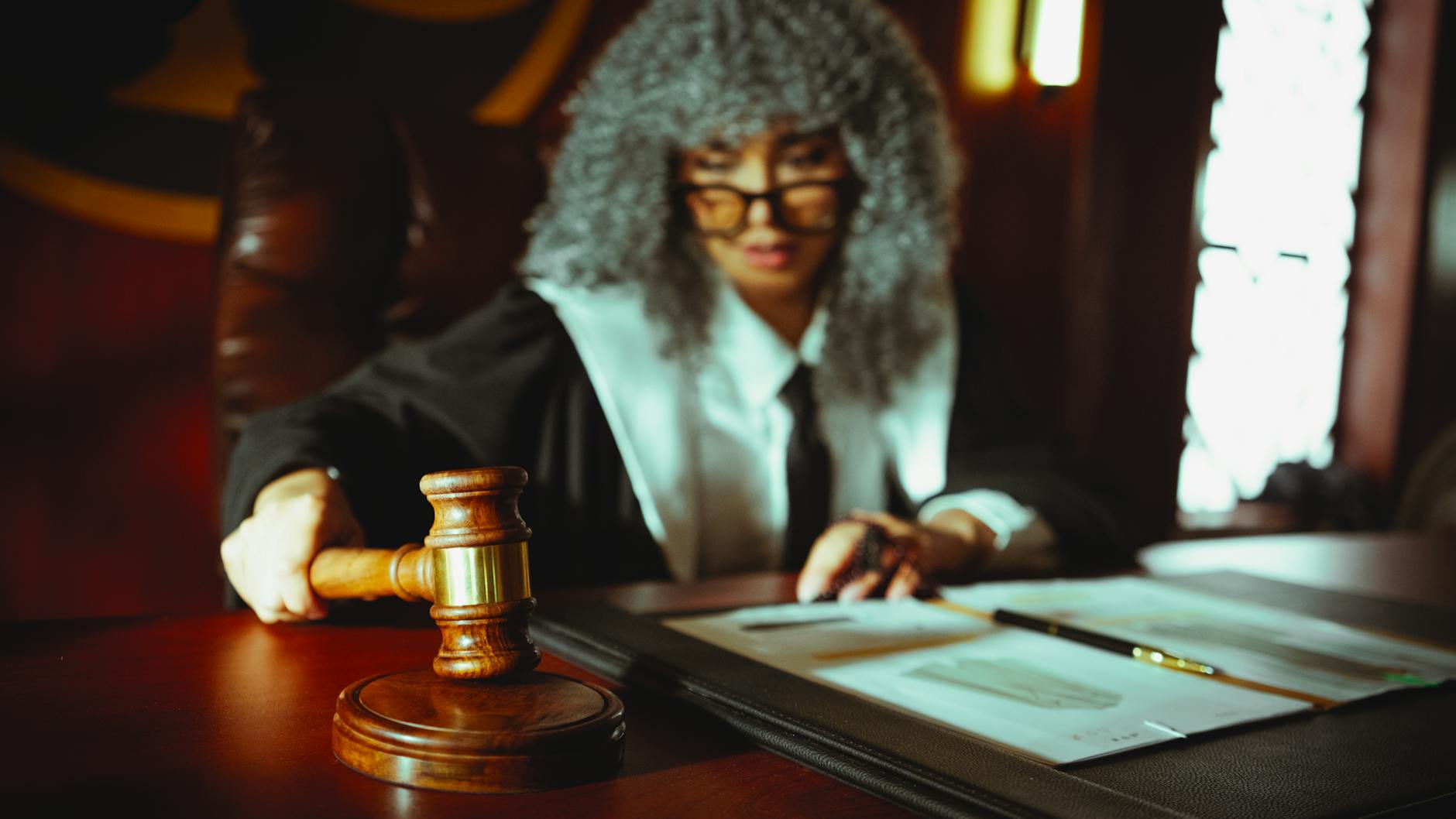 Emotional Testimonies Influence Judges' Decisions Daily