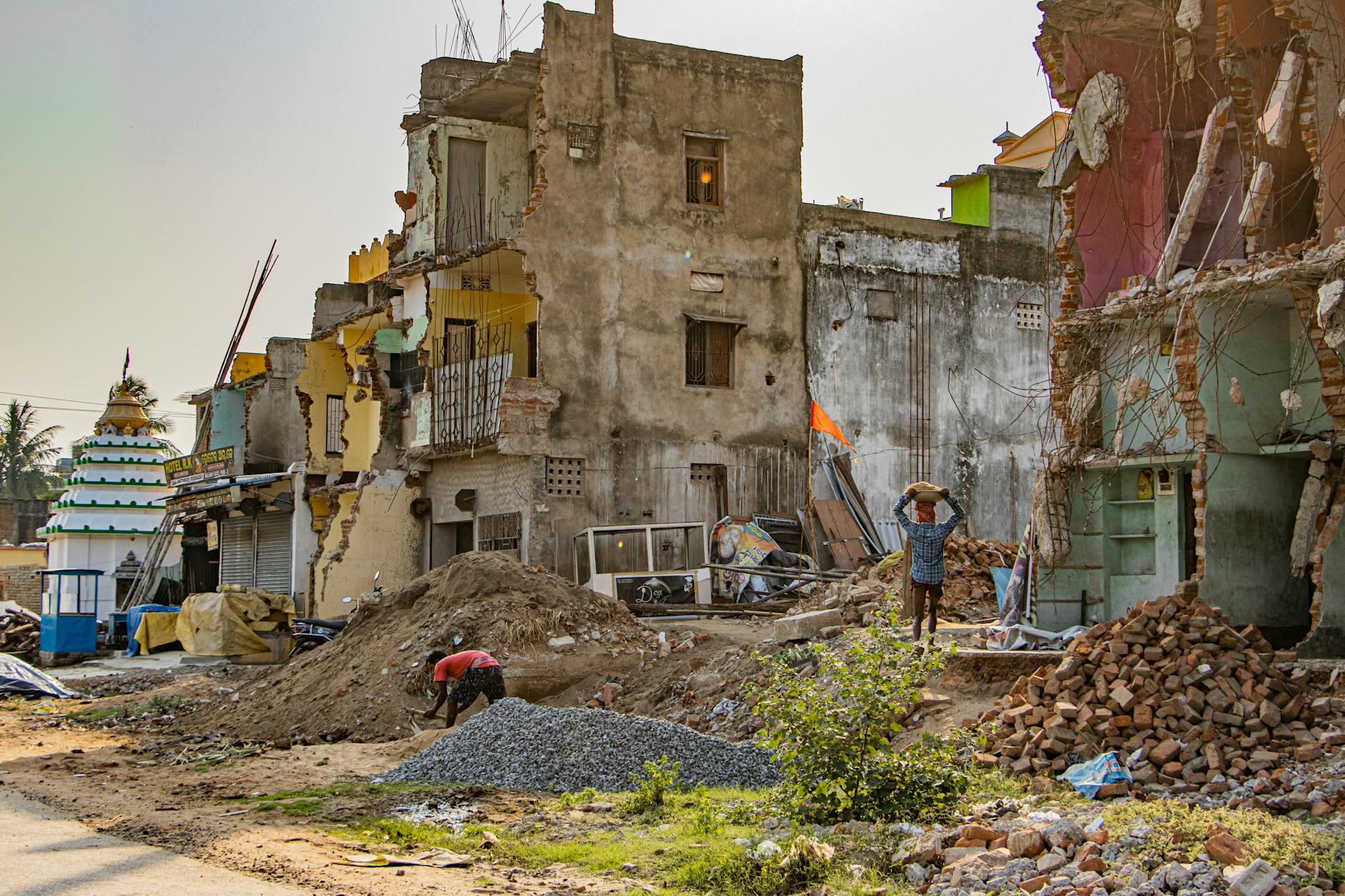 Rebuilding Lives After the First Week
