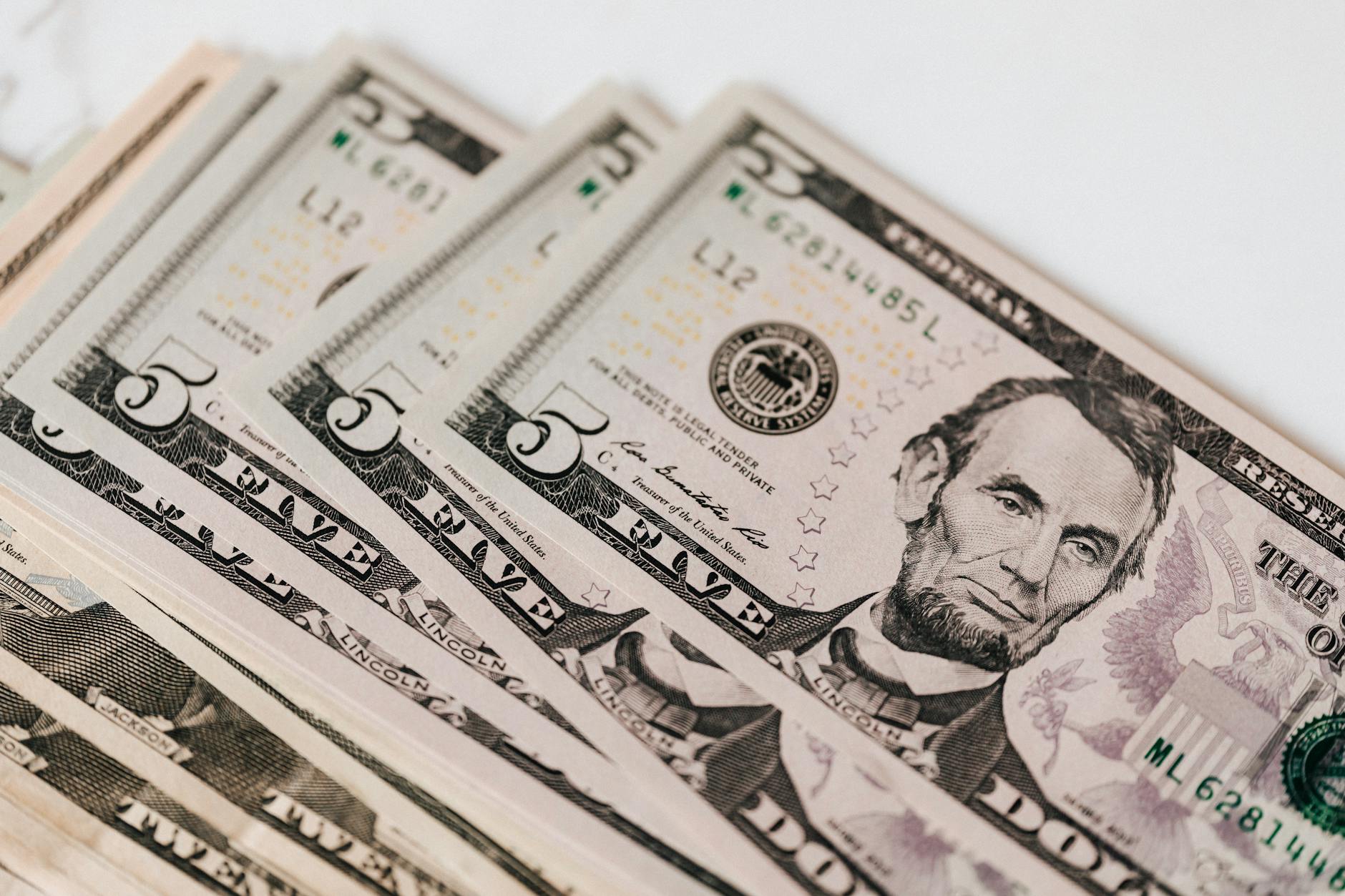 Impact of $50,000 or Higher Bail Amounts Examined